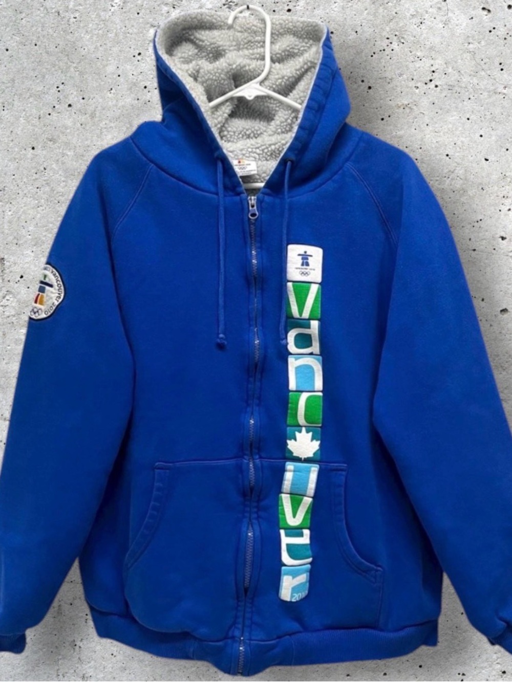 Y2K 2010 Vancouver Winter Olympics Blue Full Zip Sherpa Hoodie // M